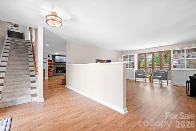 3469 Lake Shore Road S, Denver, NC 28037