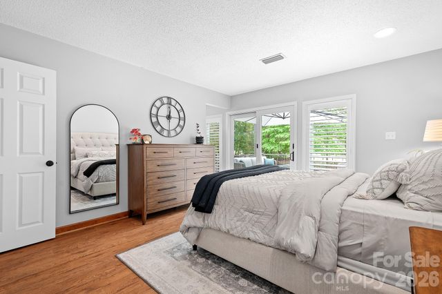 3469 Lake Shore Road S, Denver, NC 28037