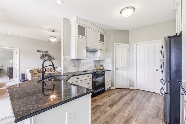 9033 NE 103rd Street, Kansas City, MO 64157