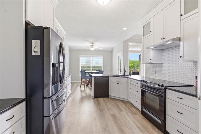 9033 NE 103rd Street, Kansas City, MO 64157