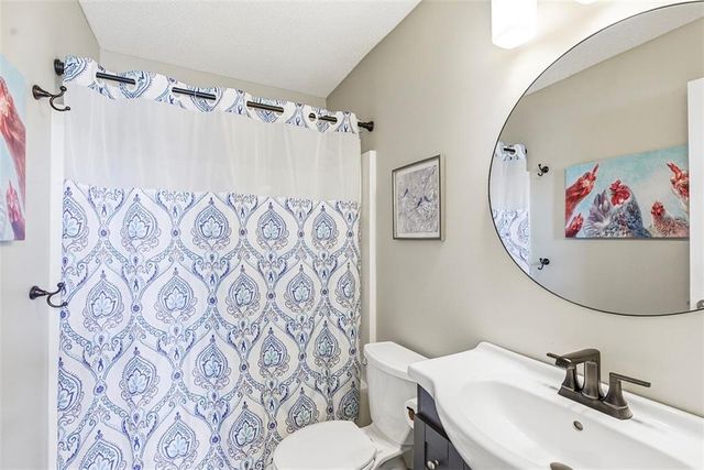 9033 NE 103rd Street, Kansas City, MO 64157