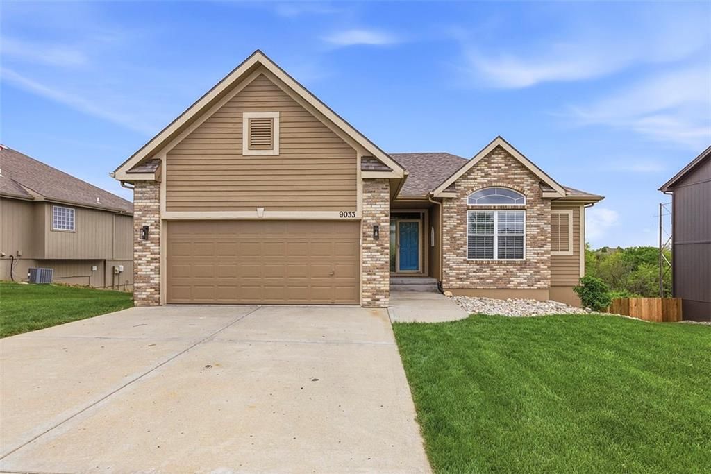 9033 NE 103rd Street, Kansas City, MO 64157