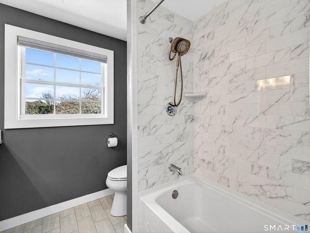 13-A Cove Street, Old Saybrook, CT 06475