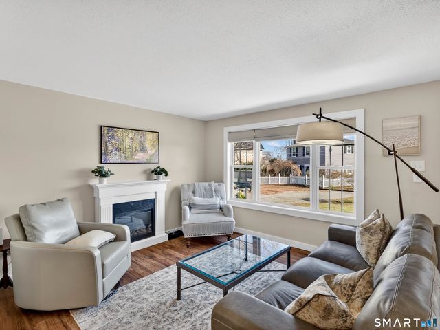 13-A Cove Street, Old Saybrook, CT 06475
