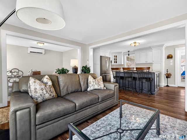 13-A Cove Street, Old Saybrook, CT 06475