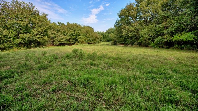 5775 Old Vashti Road, Bowie, TX 76230