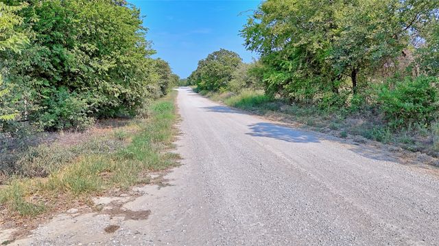 5775 Old Vashti Road, Bowie, TX 76230
