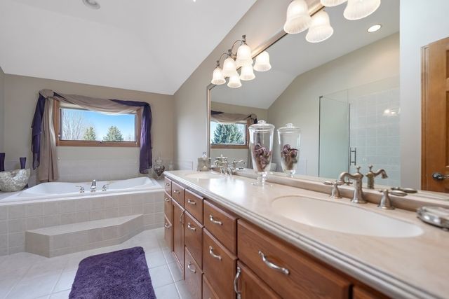 24642 Lincolnway Street, Plainfield, IL 60544