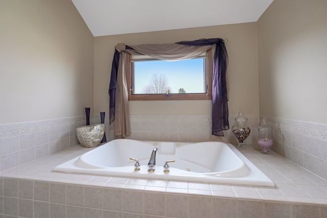 24642 Lincolnway Street, Plainfield, IL 60544