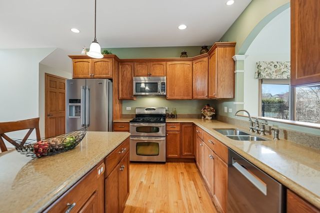 24642 Lincolnway Street, Plainfield, IL 60544