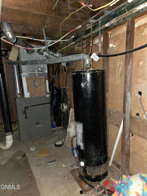 904 Washington Avenue, Hebron, ND 58638 photo 14