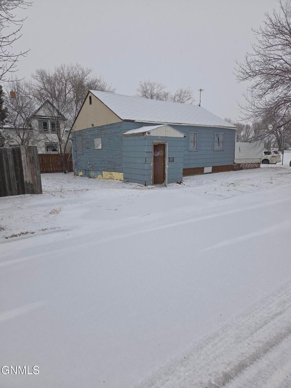904 Washington Avenue, Hebron, ND 58638 photo 17