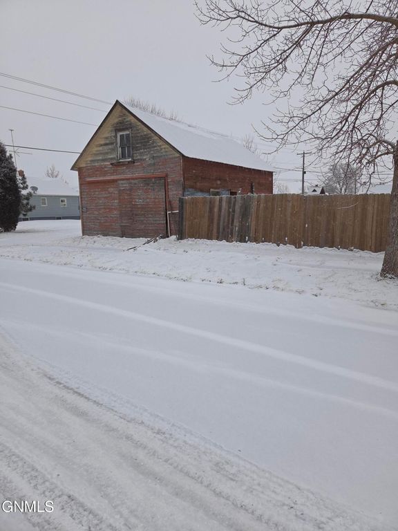 904 Washington Avenue, Hebron, ND 58638 photo 18