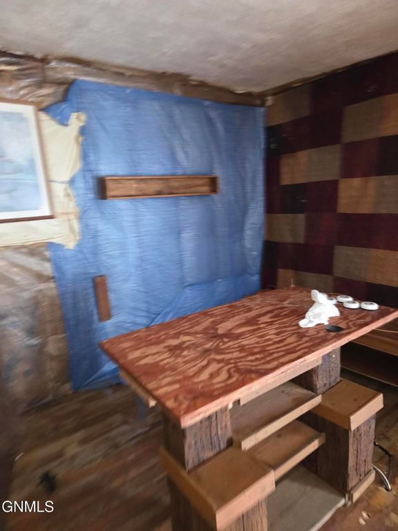 904 Washington Avenue, Hebron, ND 58638 photo 8