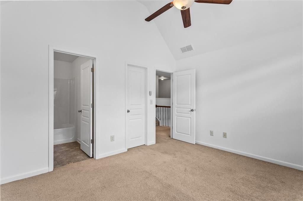Image 31 of property listing at 6175 Beaver Crossing Drive, Cumming, GA 30040