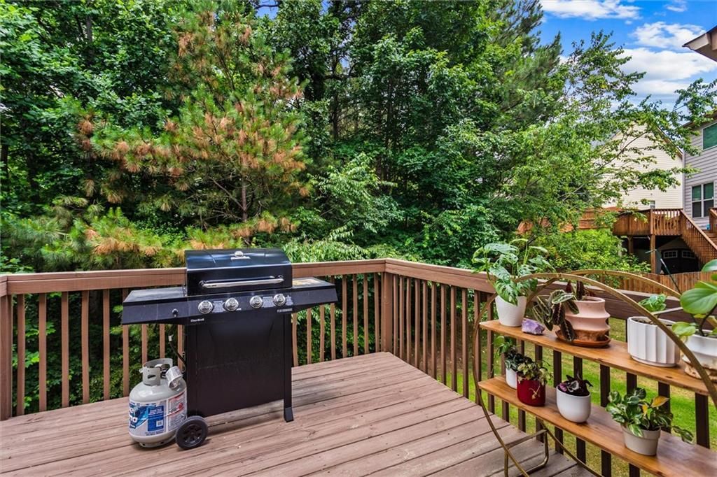 Image 40 of property listing at 6175 Beaver Crossing Drive, Cumming, GA 30040