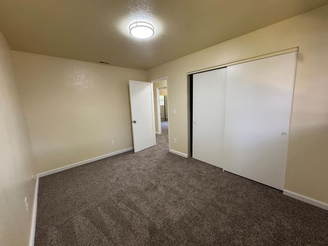 8517-8521 Portola Ct, Stockton, CA 95209