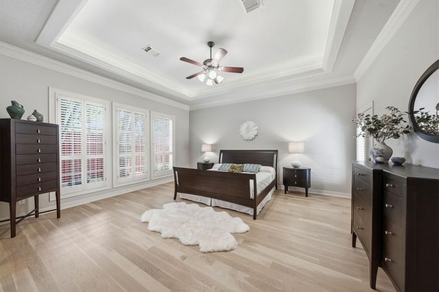 1308 Whispering Pines Drive, Houston, TX 77055