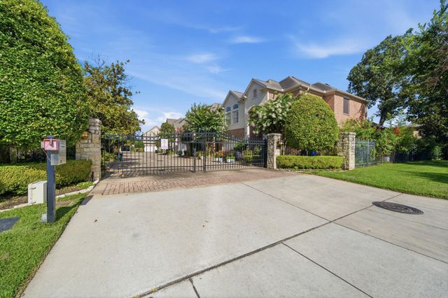 1308 Whispering Pines Drive, Houston, TX 77055