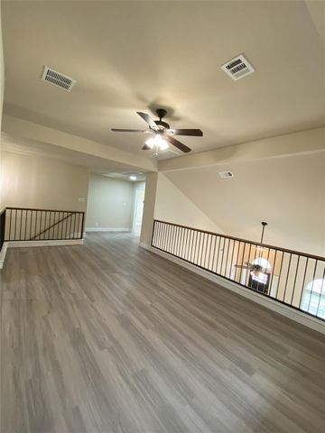 8600 Wood Stork DR 373, Austin, TX 78729