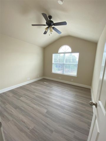 8600 Wood Stork DR 373, Austin, TX 78729