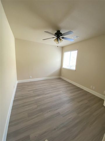 8600 Wood Stork DR 373, Austin, TX 78729