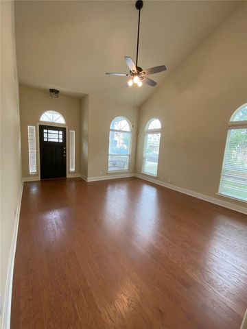 8600 Wood Stork DR 373, Austin, TX 78729