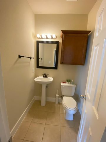 8600 Wood Stork DR 373, Austin, TX 78729