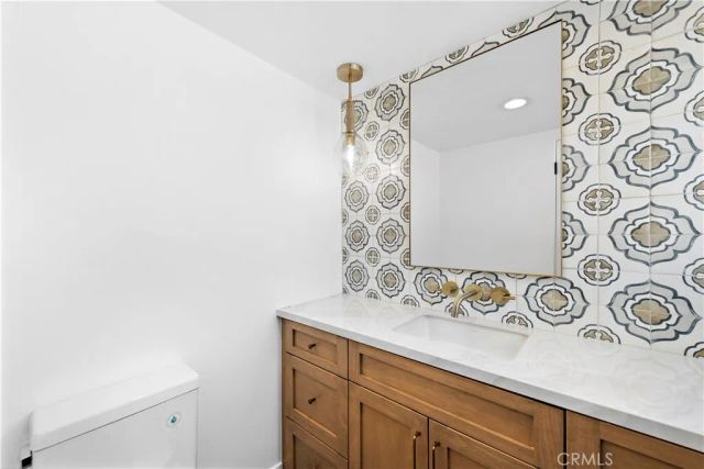 456 Orion Way, Newport Beach, CA 92663