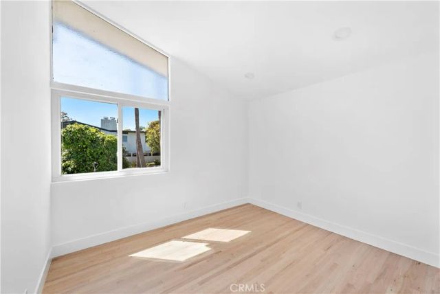 456 Orion Way, Newport Beach, CA 92663