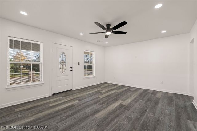 2101 N 30th Street, Fort Smith, AR 72904