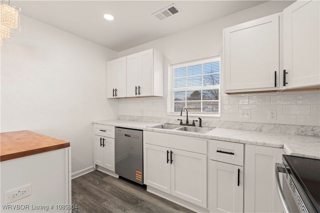 2101 N 30th Street, Fort Smith, AR 72904