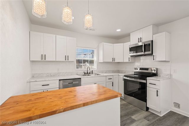 2101 N 30th Street, Fort Smith, AR 72904