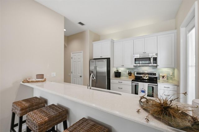 8722 52ND DRIVE E, Bradenton, FL 34211