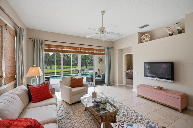 8722 52ND DRIVE E, Bradenton, FL 34211