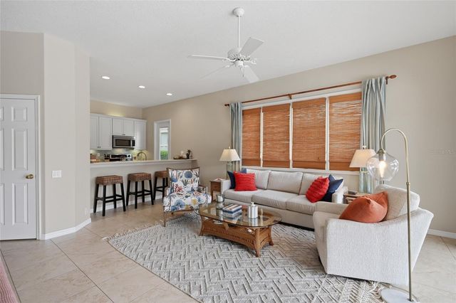 8722 52ND DRIVE E, Bradenton, FL 34211