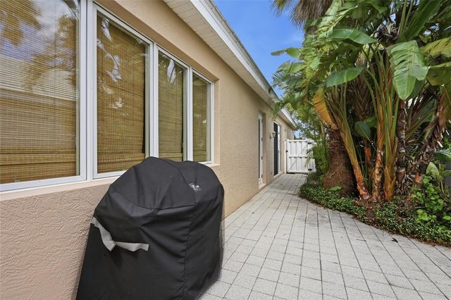 8722 52ND DRIVE E, Bradenton, FL 34211