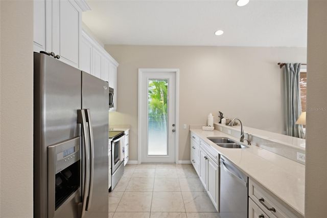 8722 52ND DRIVE E, Bradenton, FL 34211