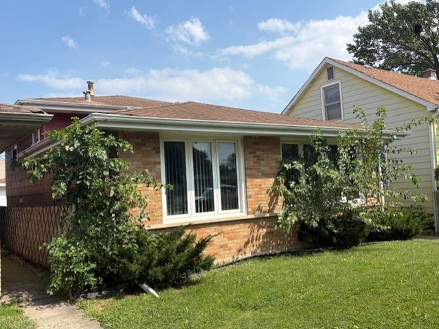 7745 Nashville Avenue, Burbank, IL 60459