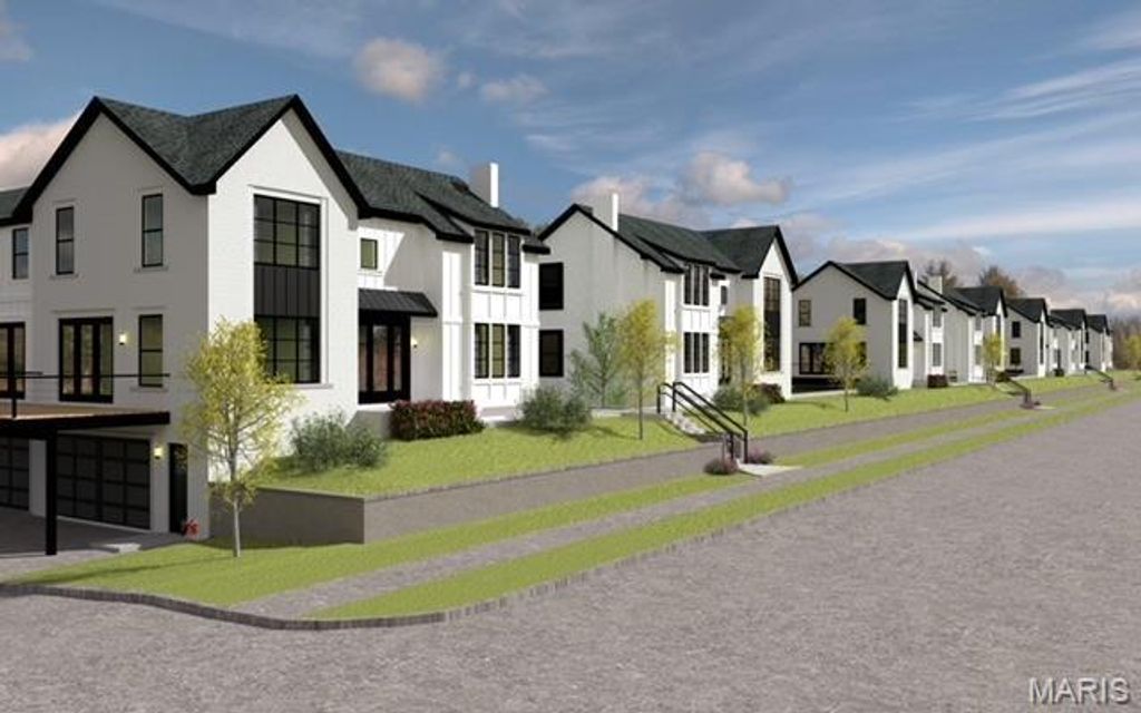 1189 Noa Lane Road 31, Olivette, MO 63132