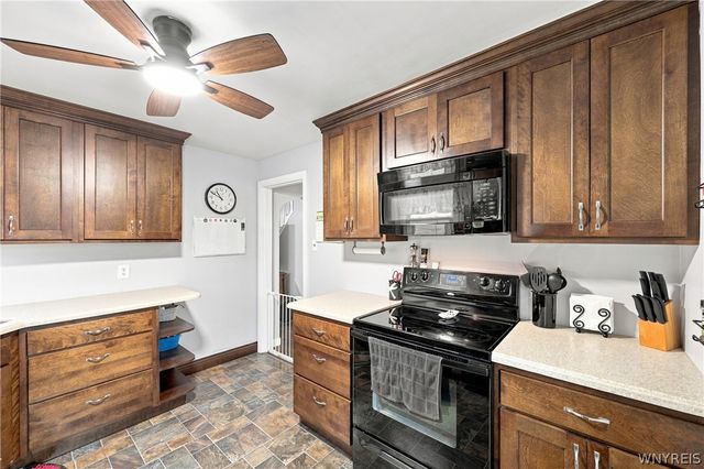 3635 Sherwood Avenue, Niagara Falls, NY 14301