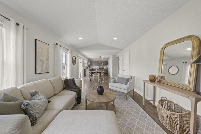 6987 Granite Falls Drive, Blacklick, OH 43004