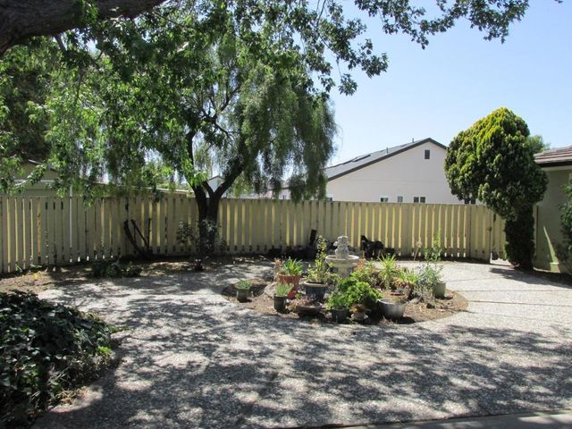 1610 Cienega Road, Hollister, CA 95023