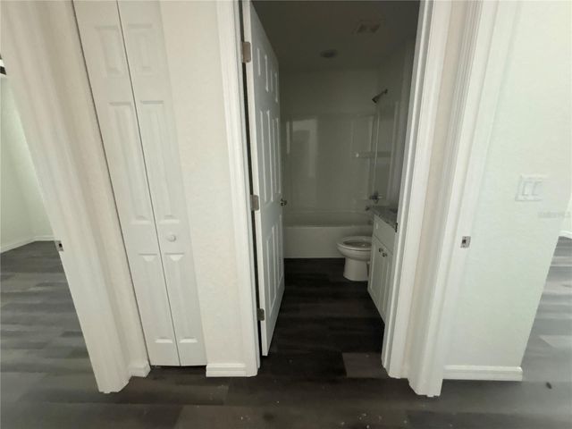 9 MALAUKA LOOP LANE, Ocklawaha, FL 32179