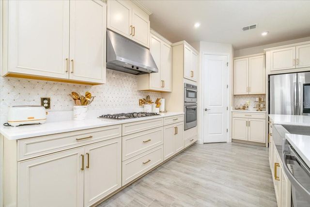 1296 WATERVIEW RIDGE CIRCLE, Apopka, FL 32703