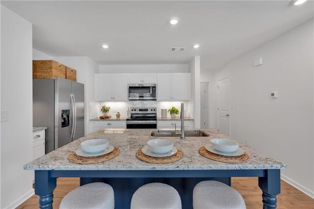 109 Village Green Drive 169, Adairsville, GA 30103