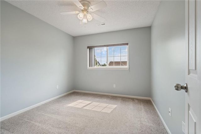 18528 Cherry Court, Gardner, KS 66030