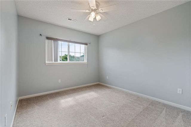 18528 Cherry Court, Gardner, KS 66030
