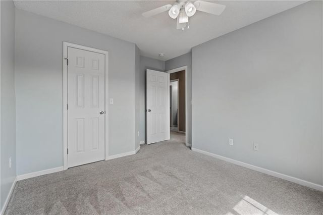 18528 Cherry Court, Gardner, KS 66030