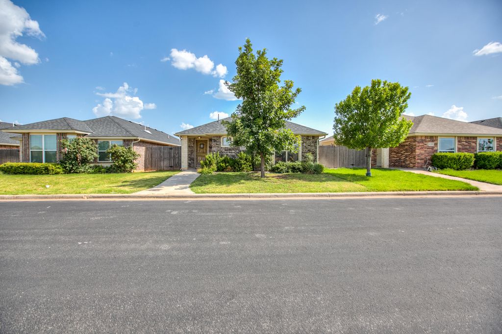 Image 3 of property listing at 4125 Sedona Trail, San Angelo, TX 76904